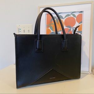 Nordstrom: Pixie Mood Large Black Leather Tote